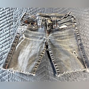 TRUE RELIGION Becky Cut Off Low Rise Blue Denim Jean Shorts Women's Size 24